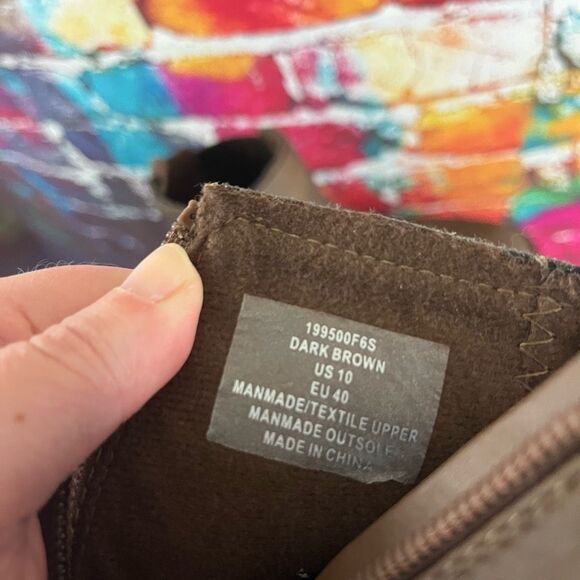 B-52 by Bullboxer Lug Vegan Leather Side Zip Chunky Boot Size 10 Medium Brown N - Picture 7 of 7